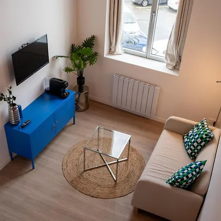 For Two People On The Mezzanine Διαμέρισμα